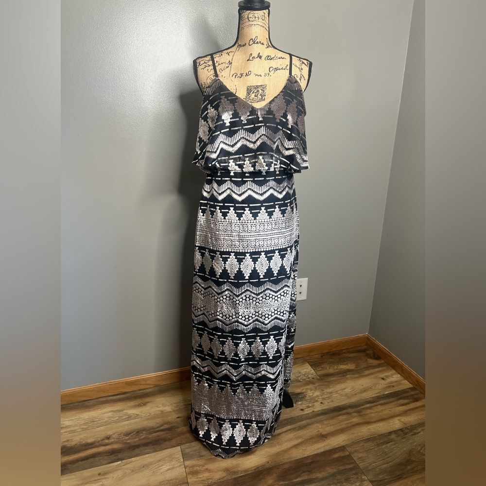 Sugar + Lips black silver Aztec velvet maxi dress‎ small travel resort wear vaca